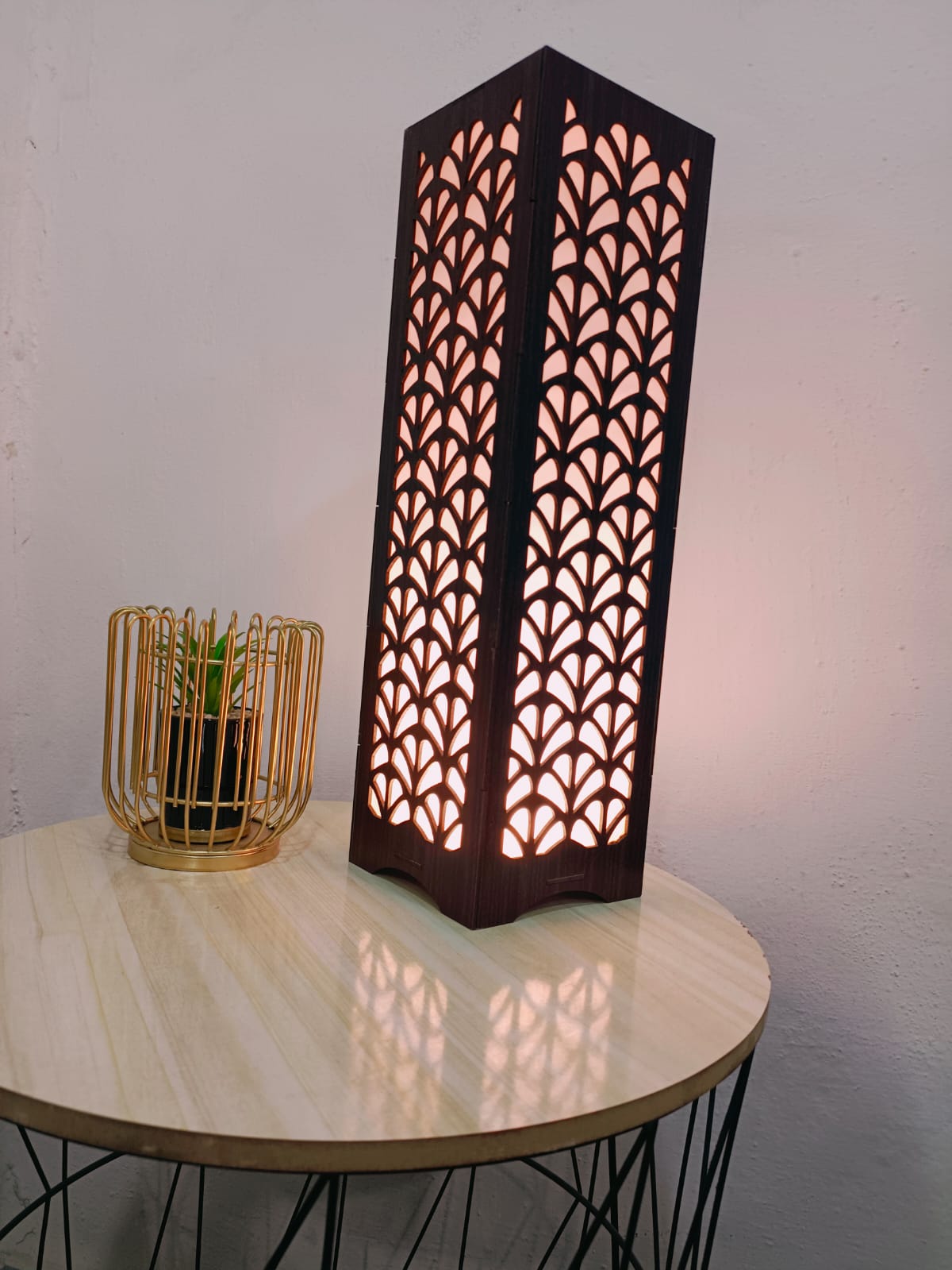 Leaf Design Laser Cutting Wooden Table Lamp